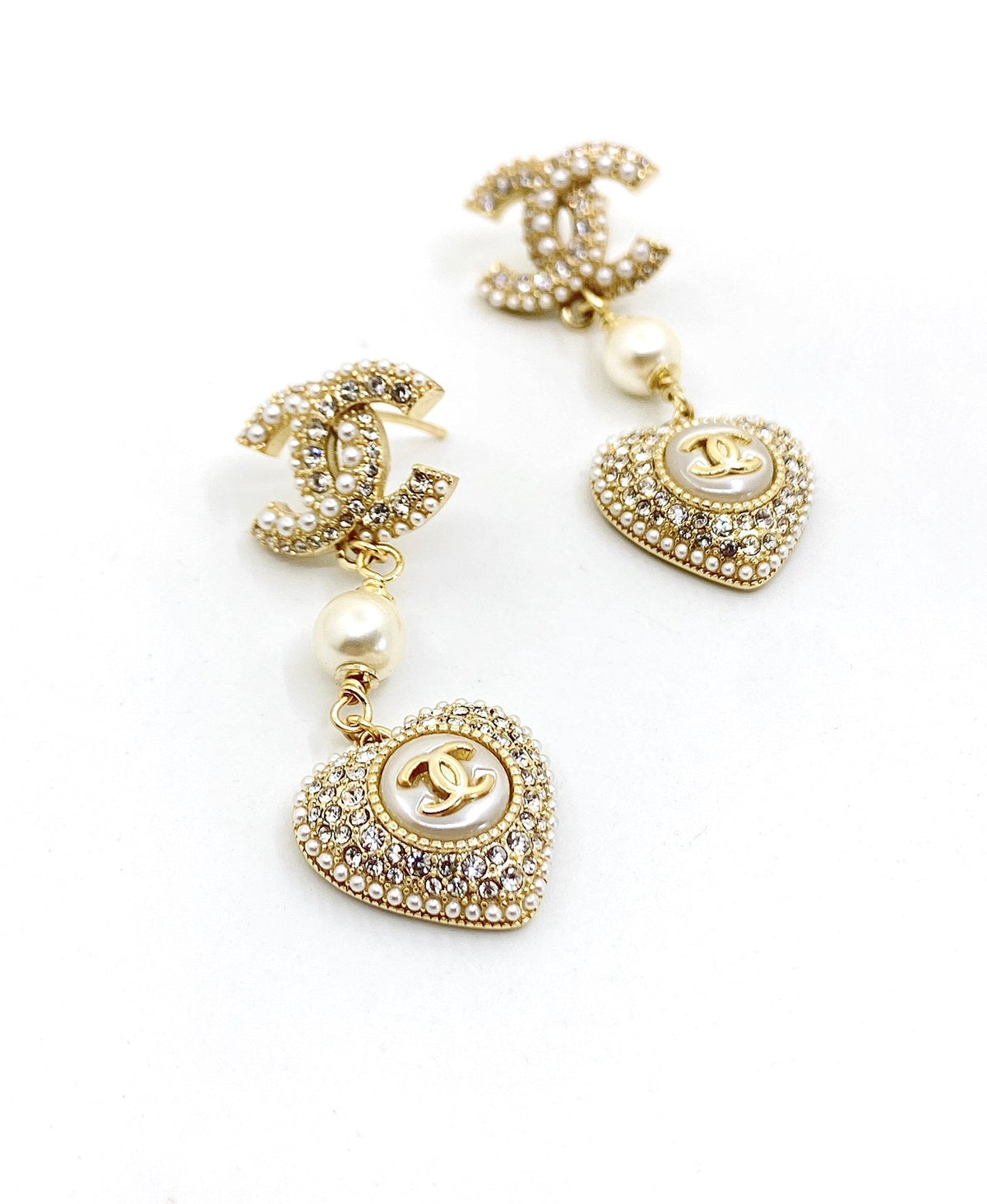 Chanel Heart Drop Earrings - 18K Yellow Gold
