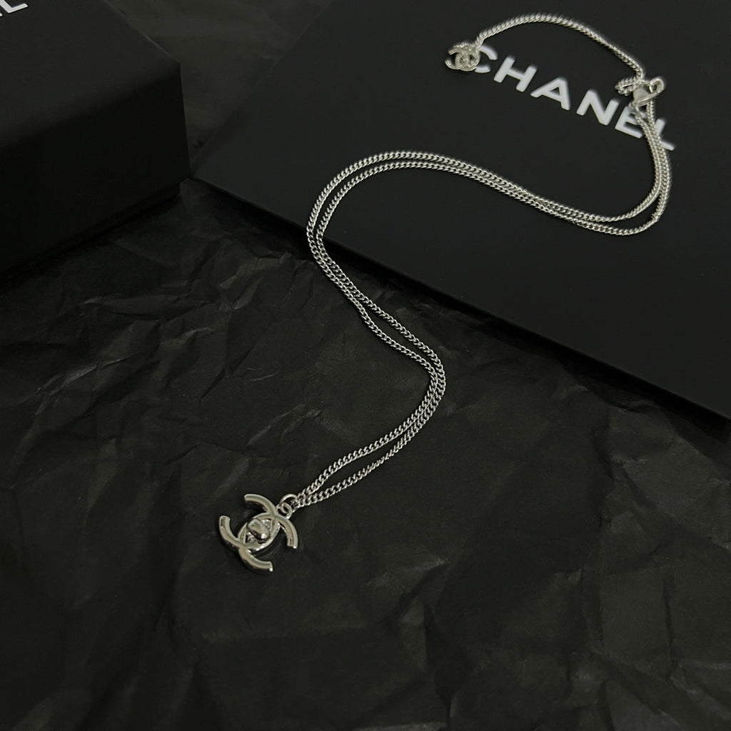 Chanel Vintage Necklace
