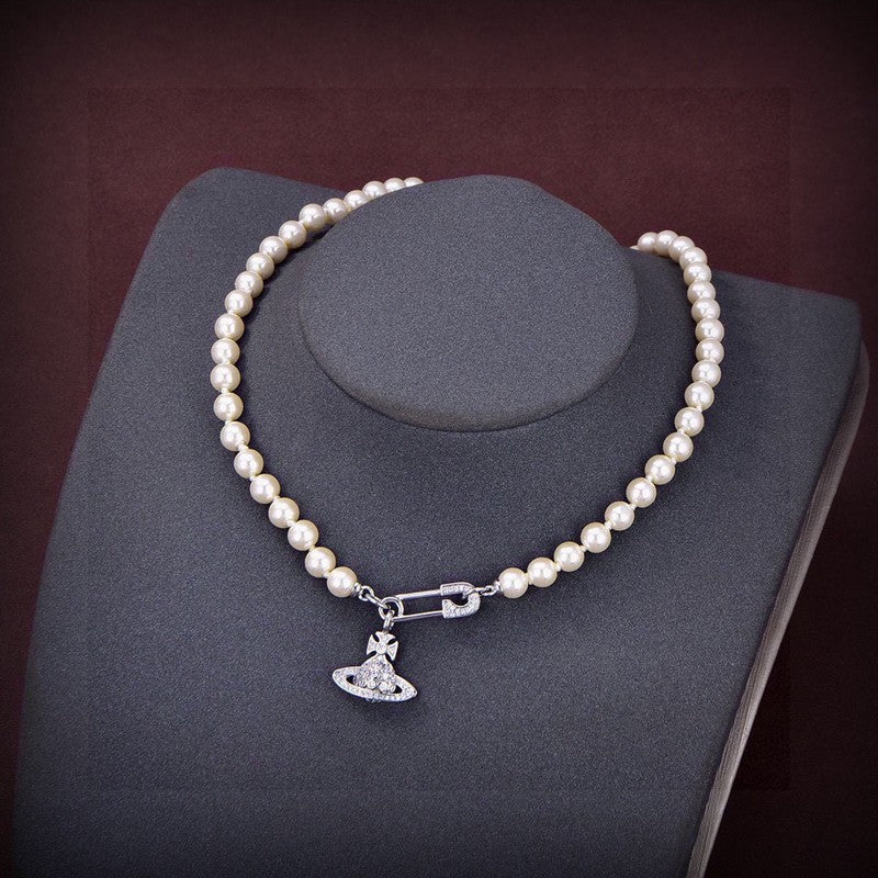 Vivienne West Mini Bas Relief Pearl Necklace