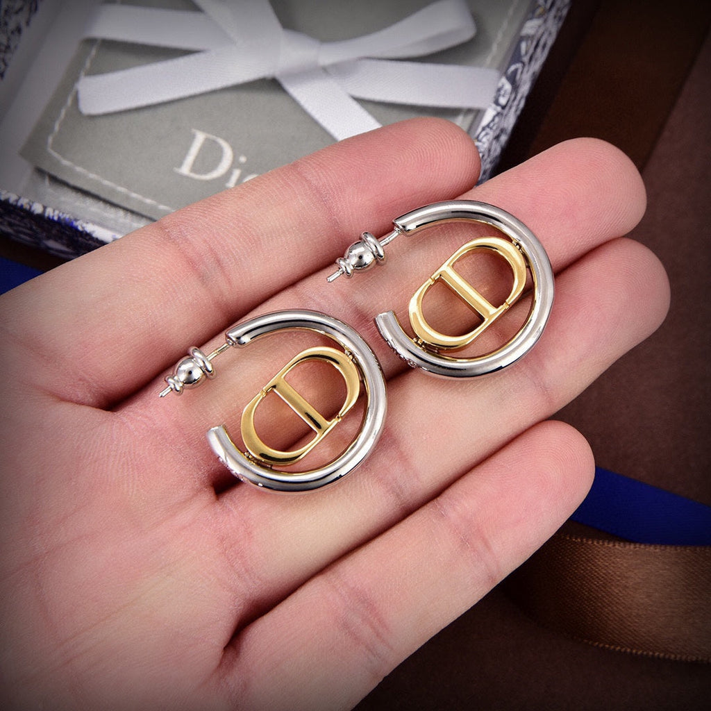 Dior 30 Montaigne Earrings
