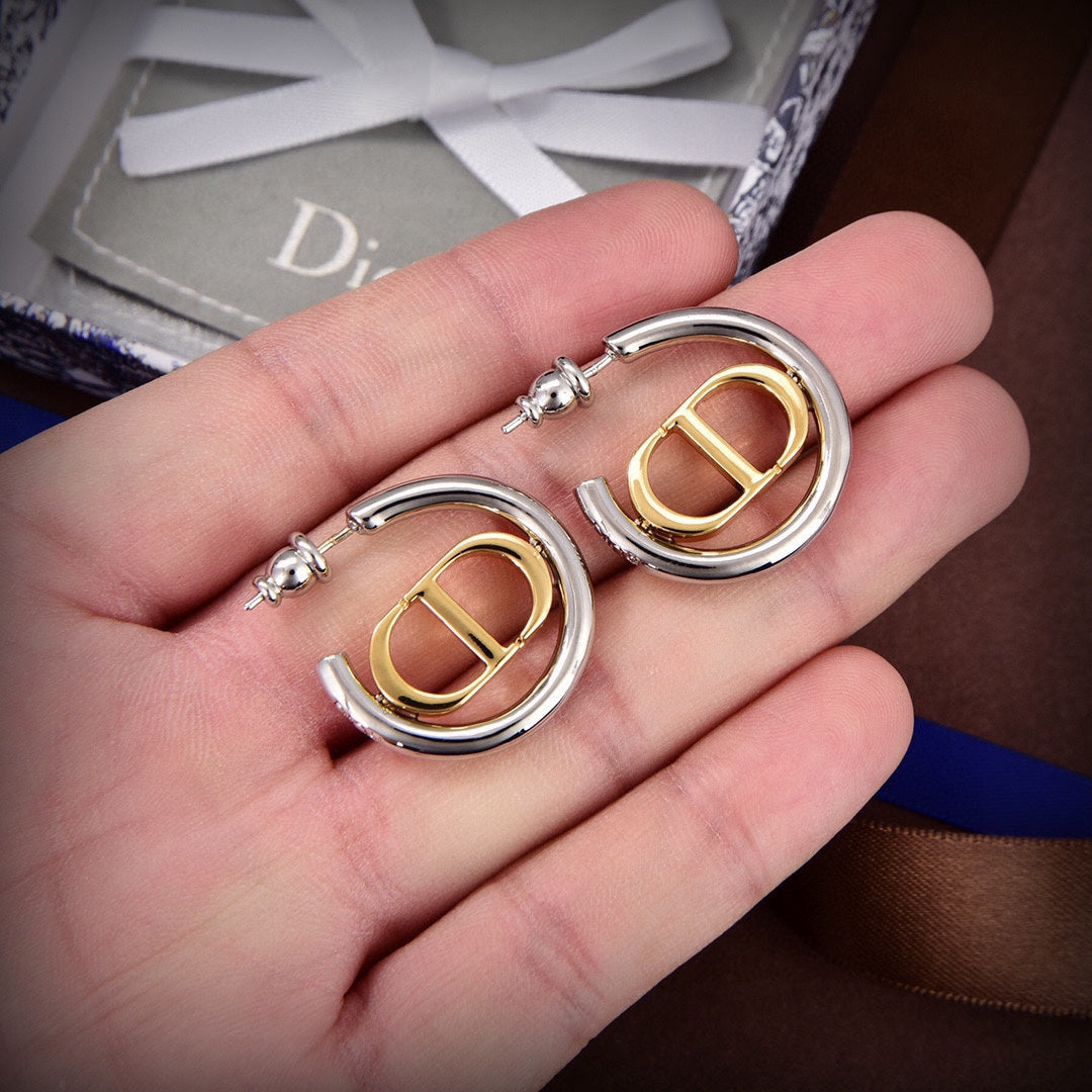 Dior 30 Montaigne Earrings