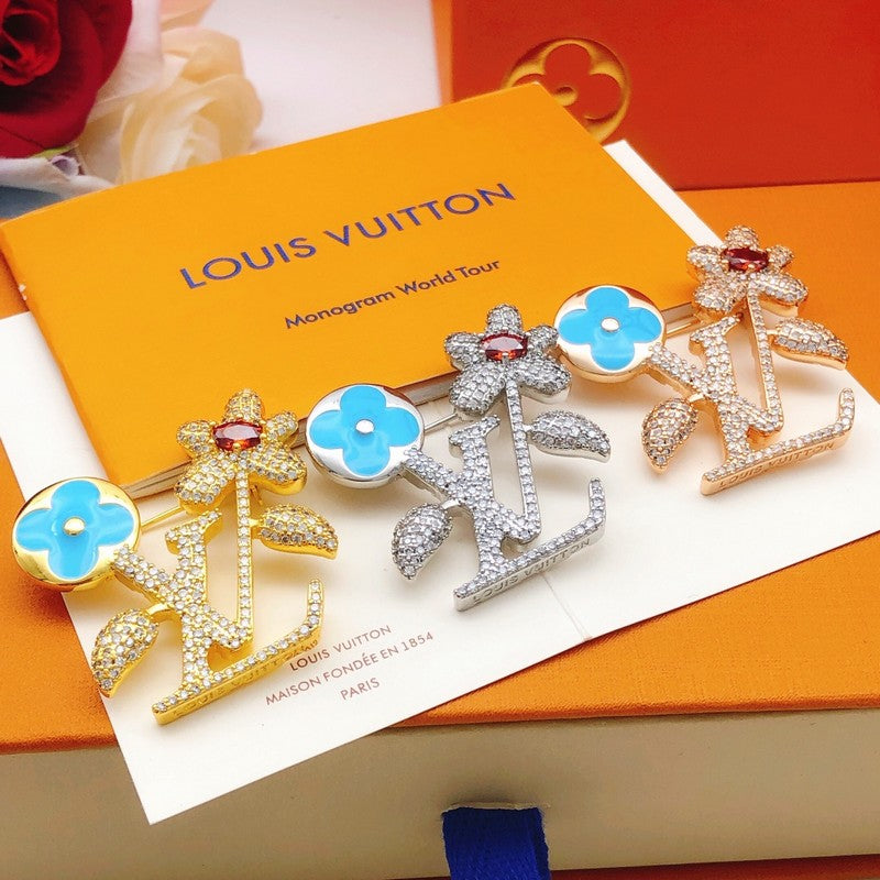 Louis Vuitton Blooming Brooch