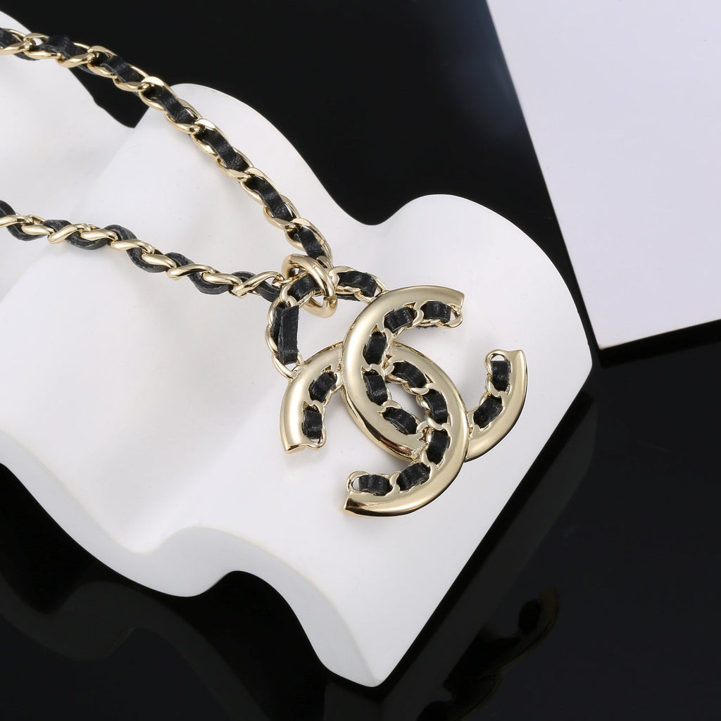 Chanel Strass Leather Necklace