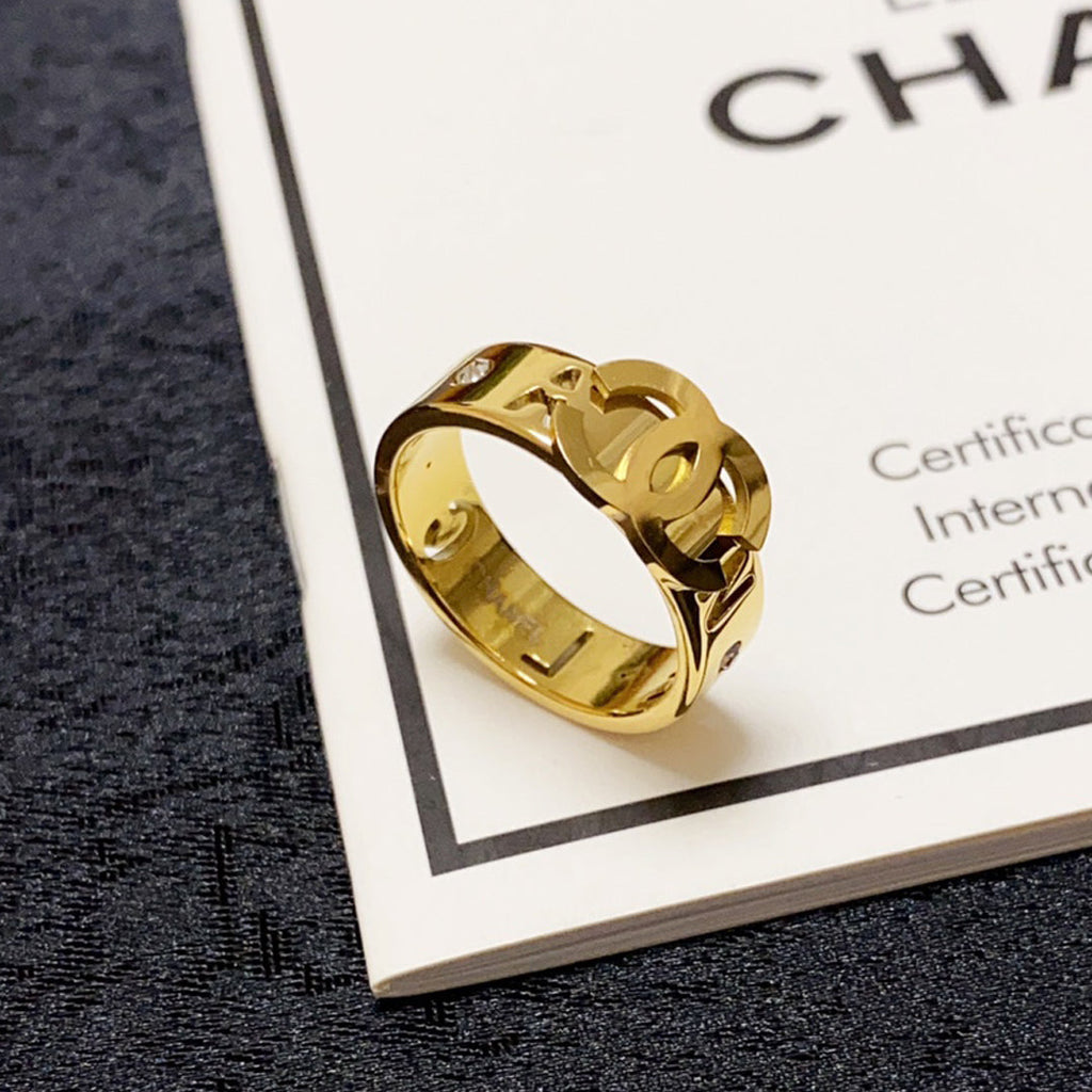 Chanel Ring - 18K Yellow Gold