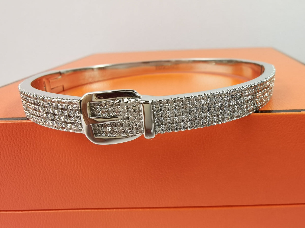 Hermes Kelly Diamond Vintage Bracelet - 18K Gold