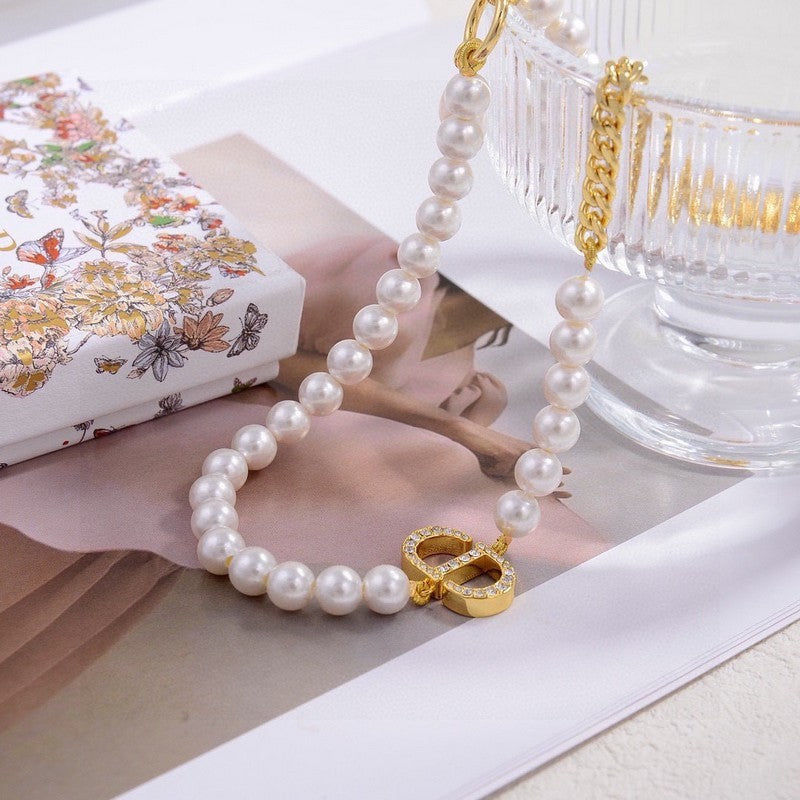 Dior 30 Montaigne Pearl Necklace