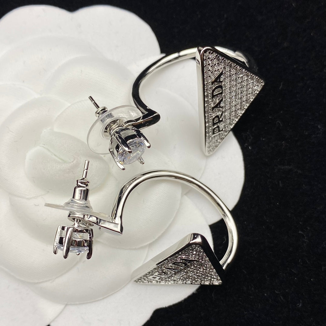 Diamond Earrings - 18K White Gold