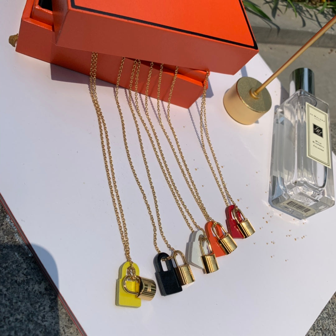 Hermes O'Kelly Orange Pendant Necklace