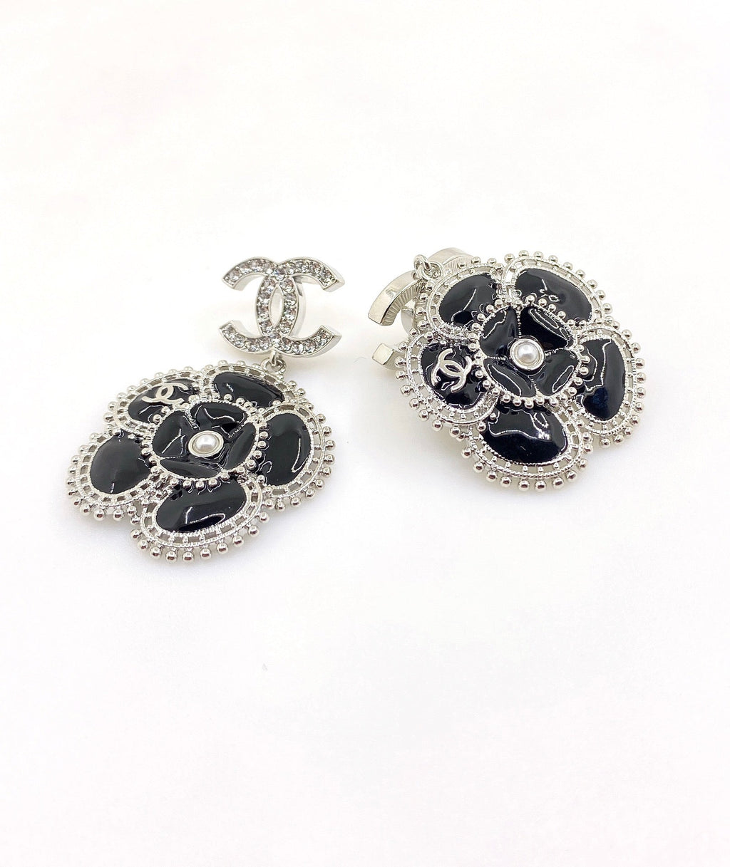Chanel Black Pearl Camellia Earrings - 18K White Gold