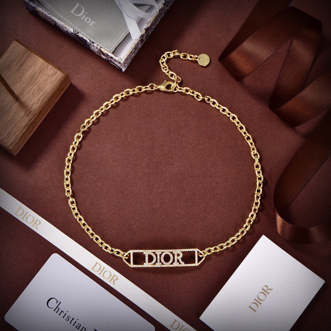 Dior Revolution Necklace