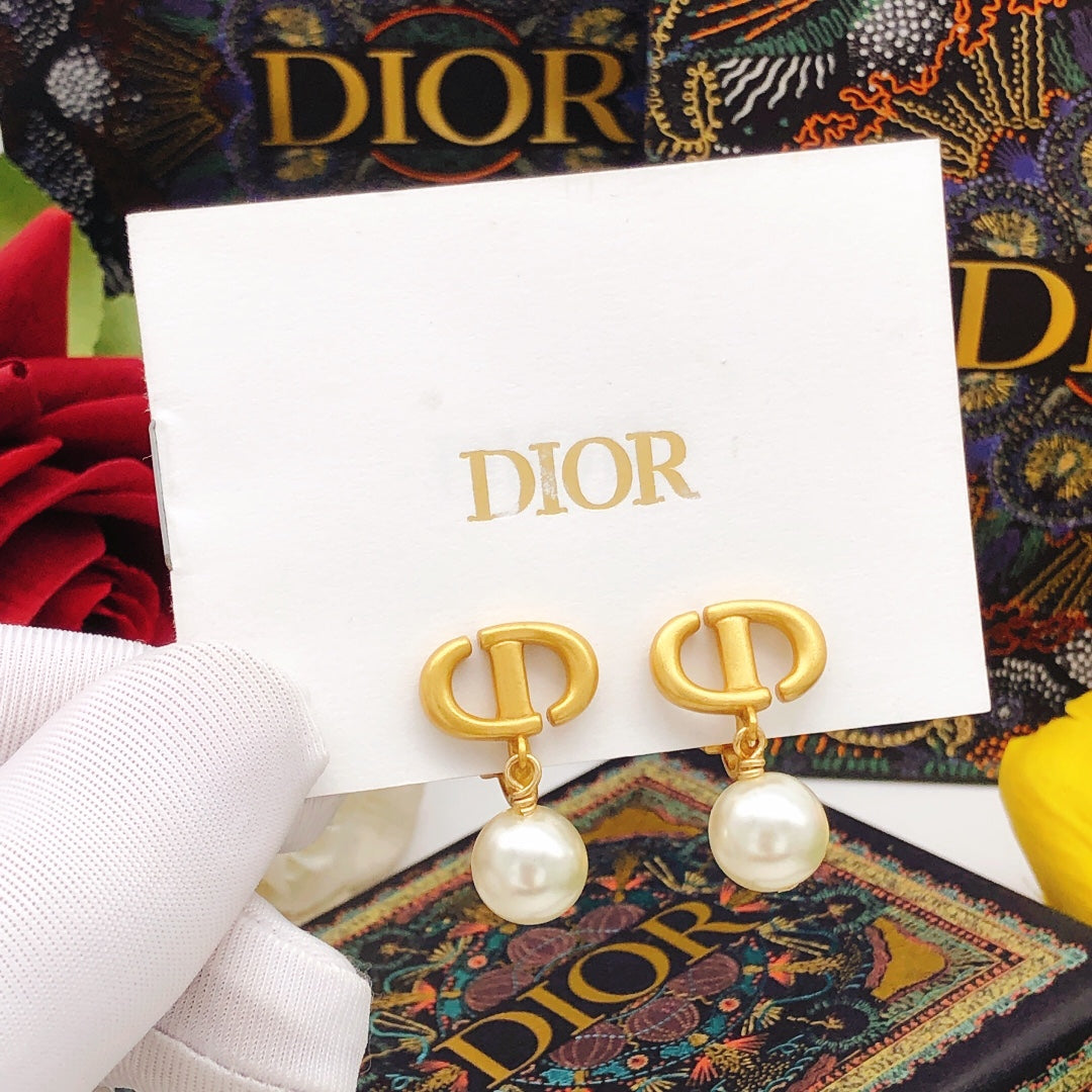 Dior Tribales Pearl Earrings