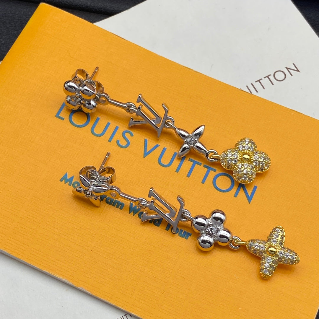 Louis Vuitton Blossom Long Earrings - 18K Gold