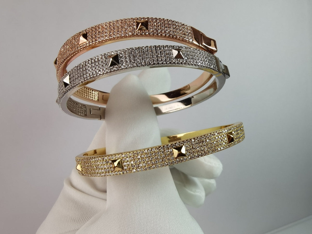 Hermes Collier De Chien Diamond Bracelet - 18K Gold