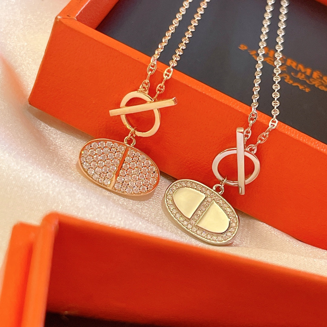 Hermes Chaine D'ancre Contour Pendant Necklace