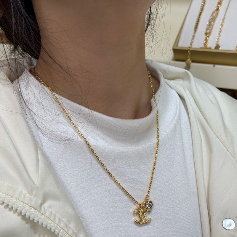 Chanel 26P Diamond Gold Necklace