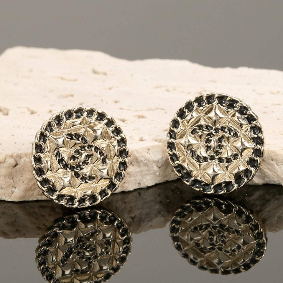 Chanel Strass Earrings - 18K Yellow Gold