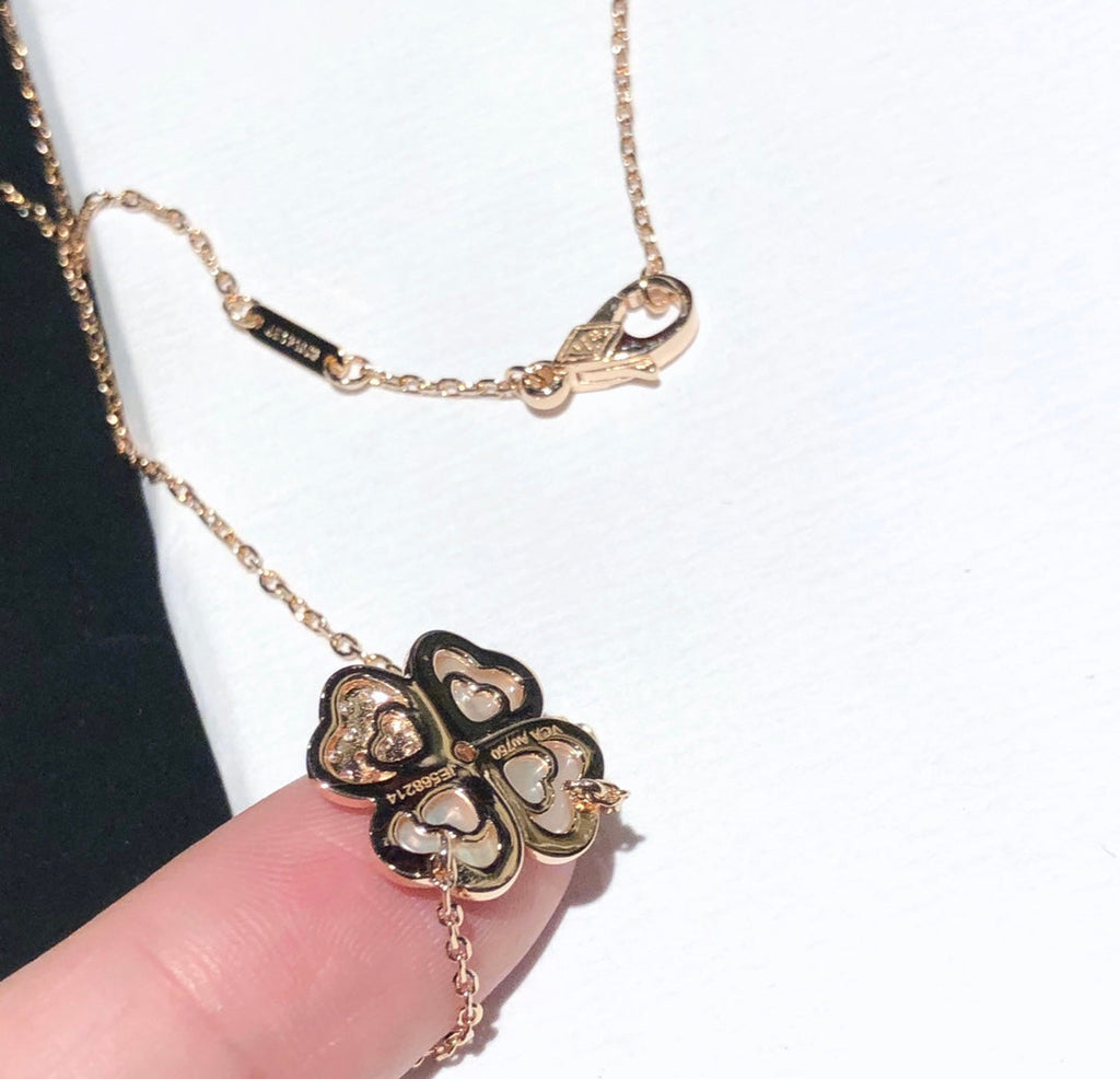 Cosmos Clip pendant Necklace - 18K Gold