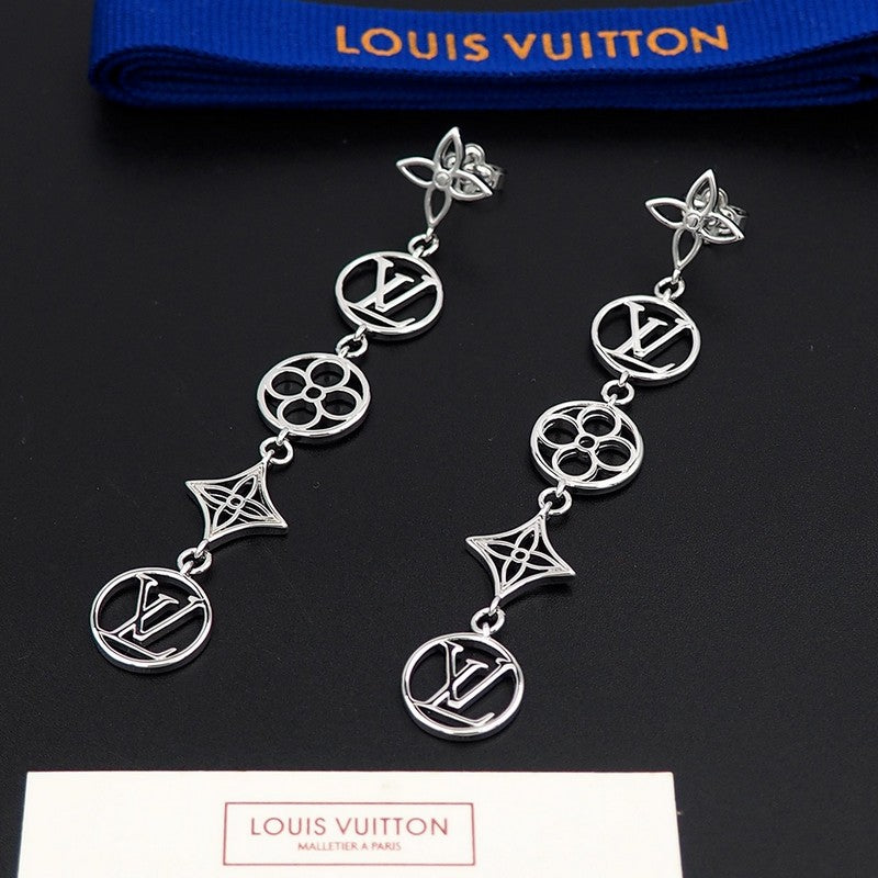 Louis Vuitton Lace Long Earrings - 18K Gold