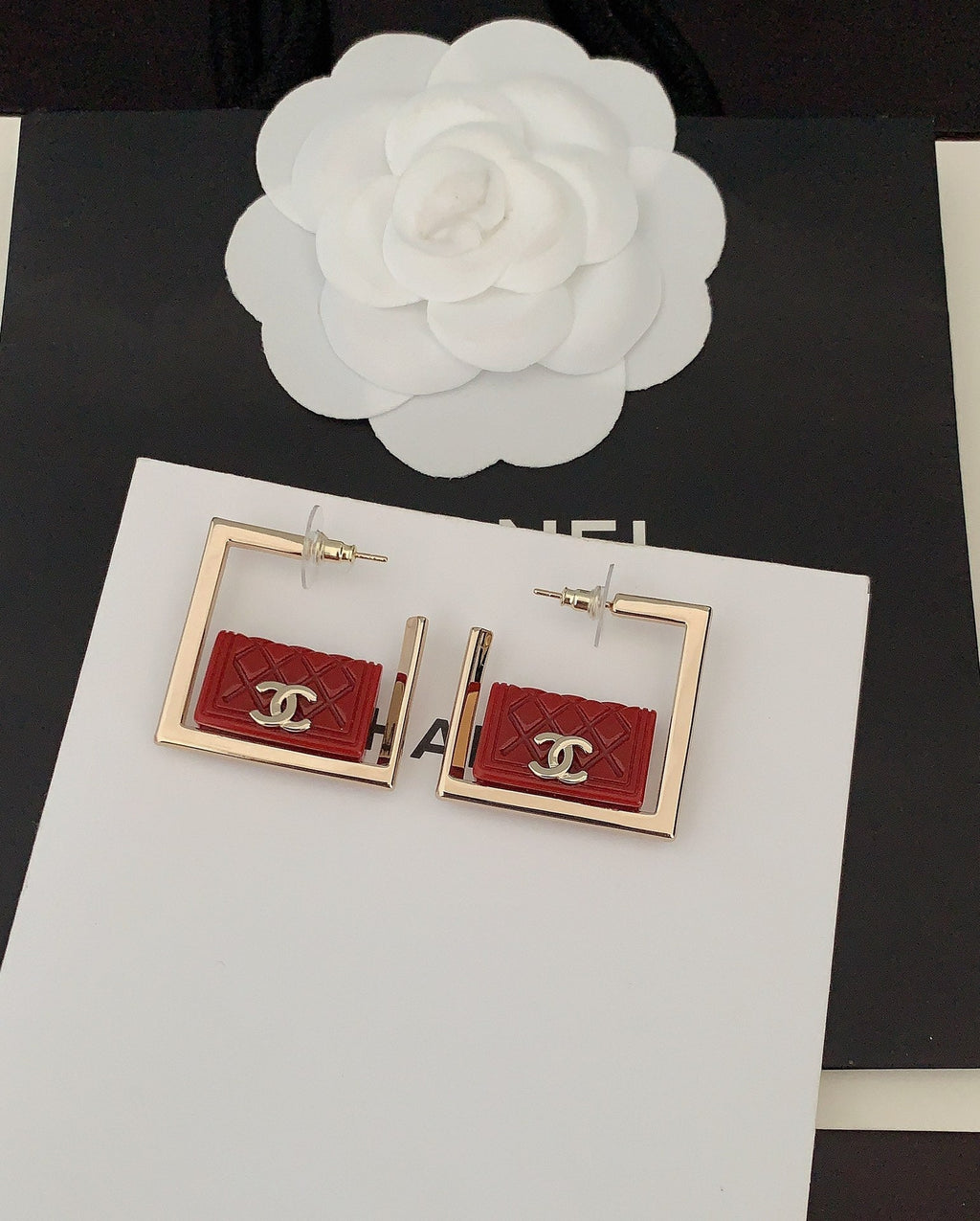 Red Bag Pendant Earrings - 18K Yellow Gold