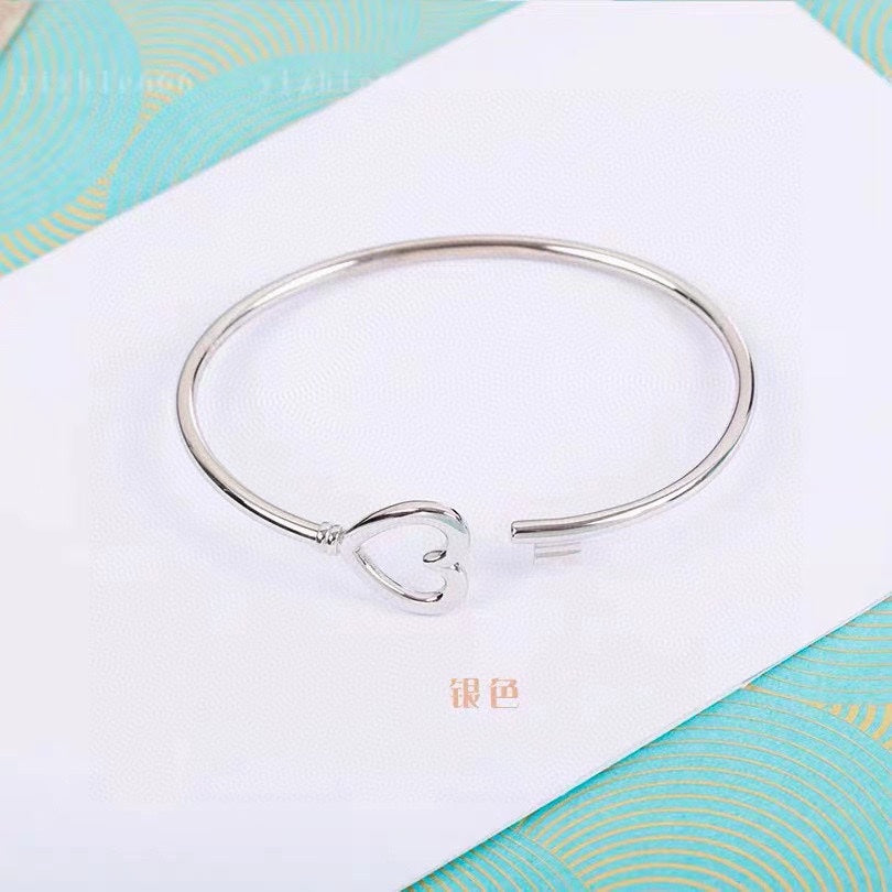 Tiffany Heart Key Wire Bracelet - 18K Gold