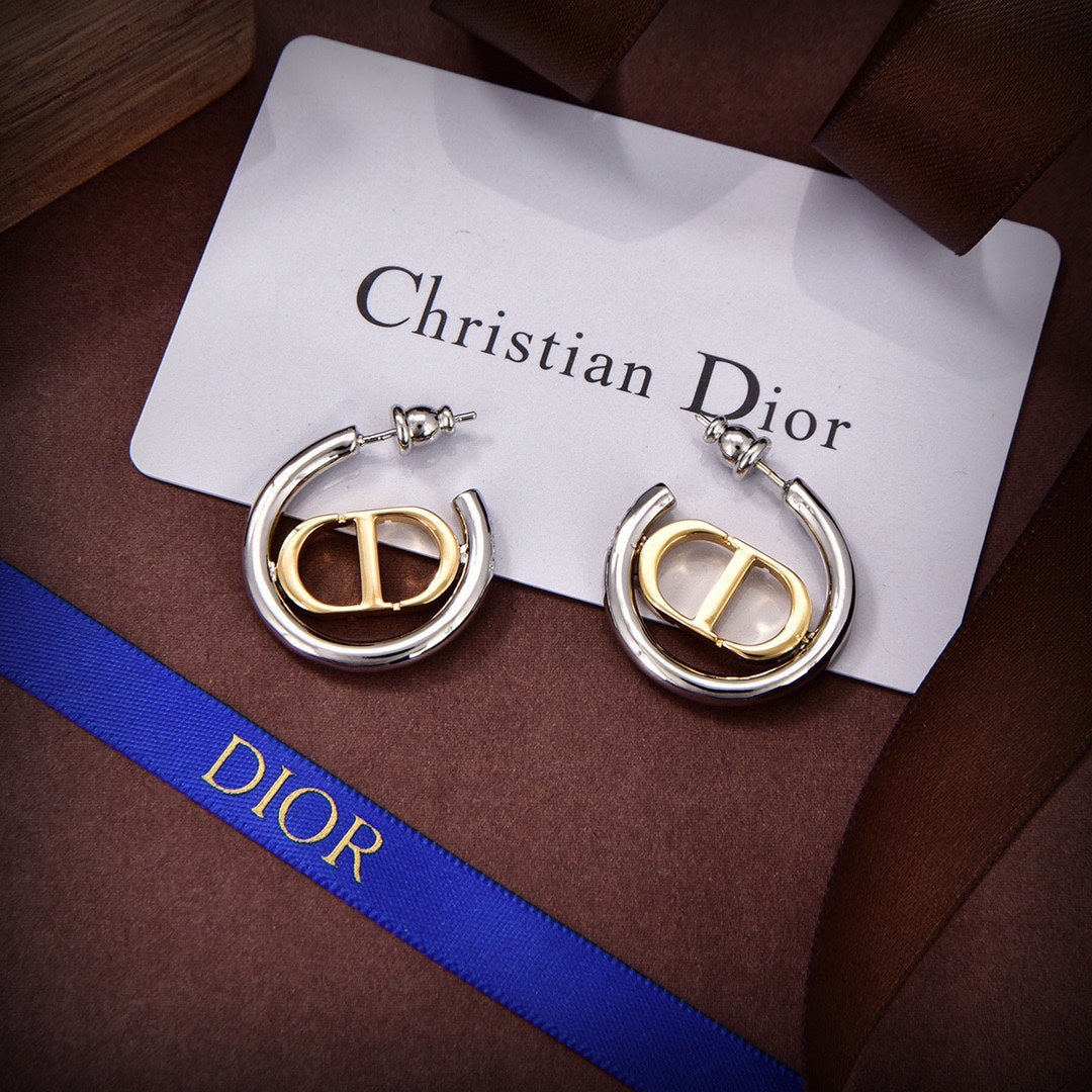 Dior 30 Montaigne Earrings