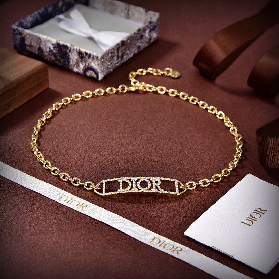 Dior Revolution Necklace