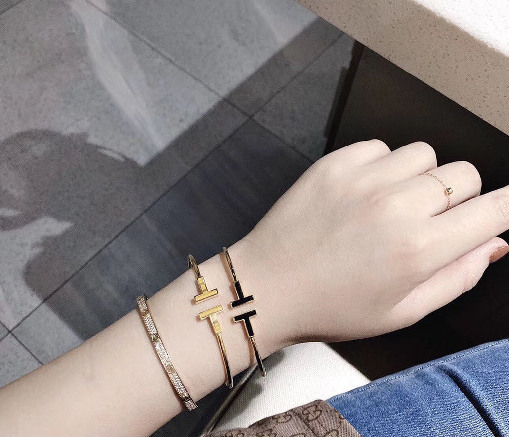 Tiffany Black Bracelet - 18K Gold