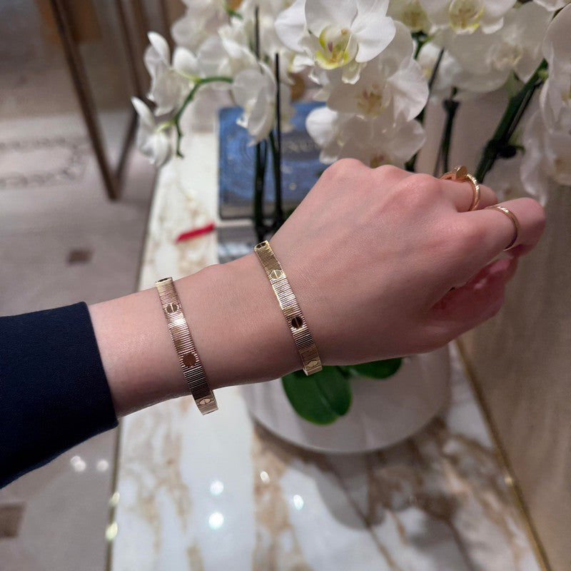 Love Unlimited Bracelet - 18K Gold