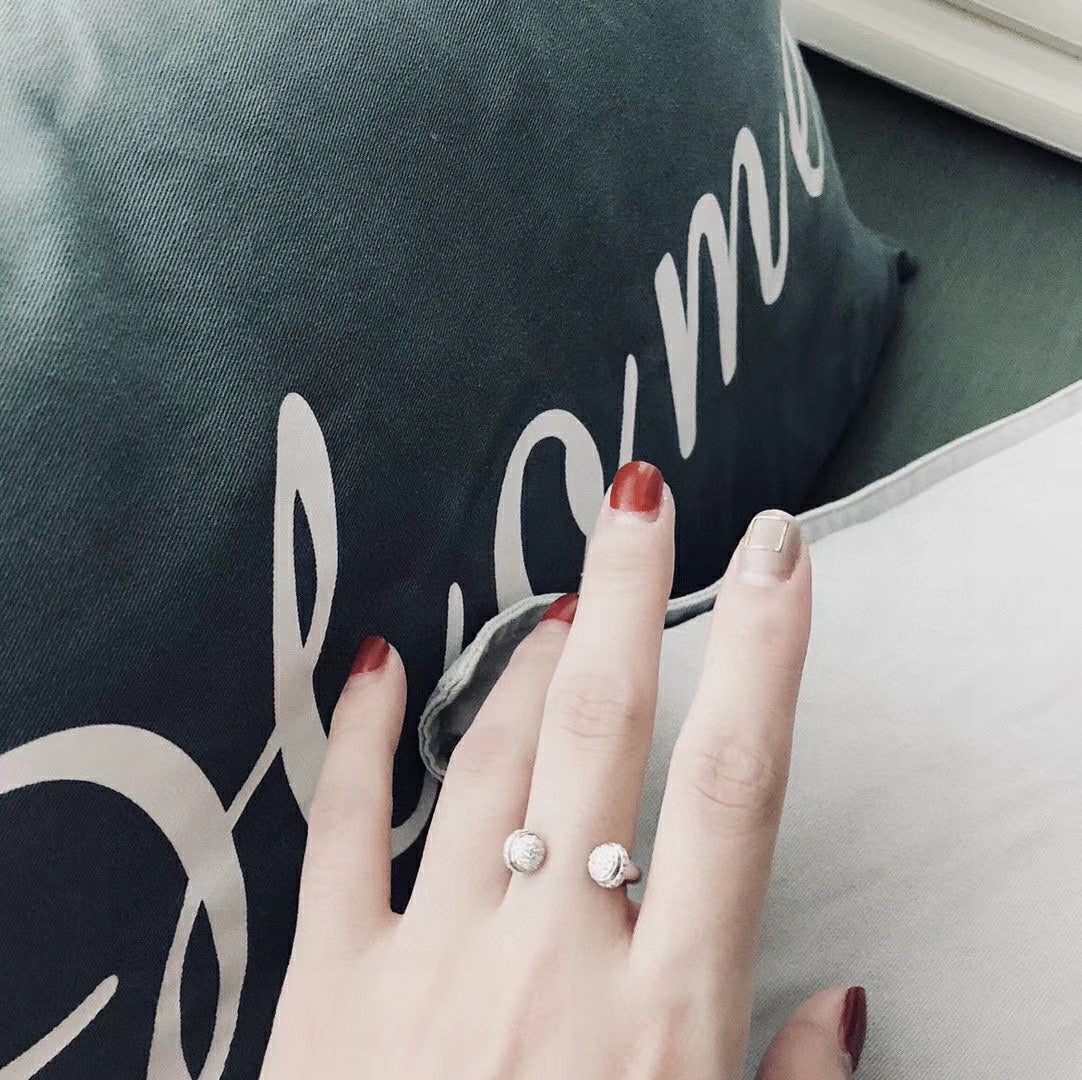 Open Ring - 18K White Gold