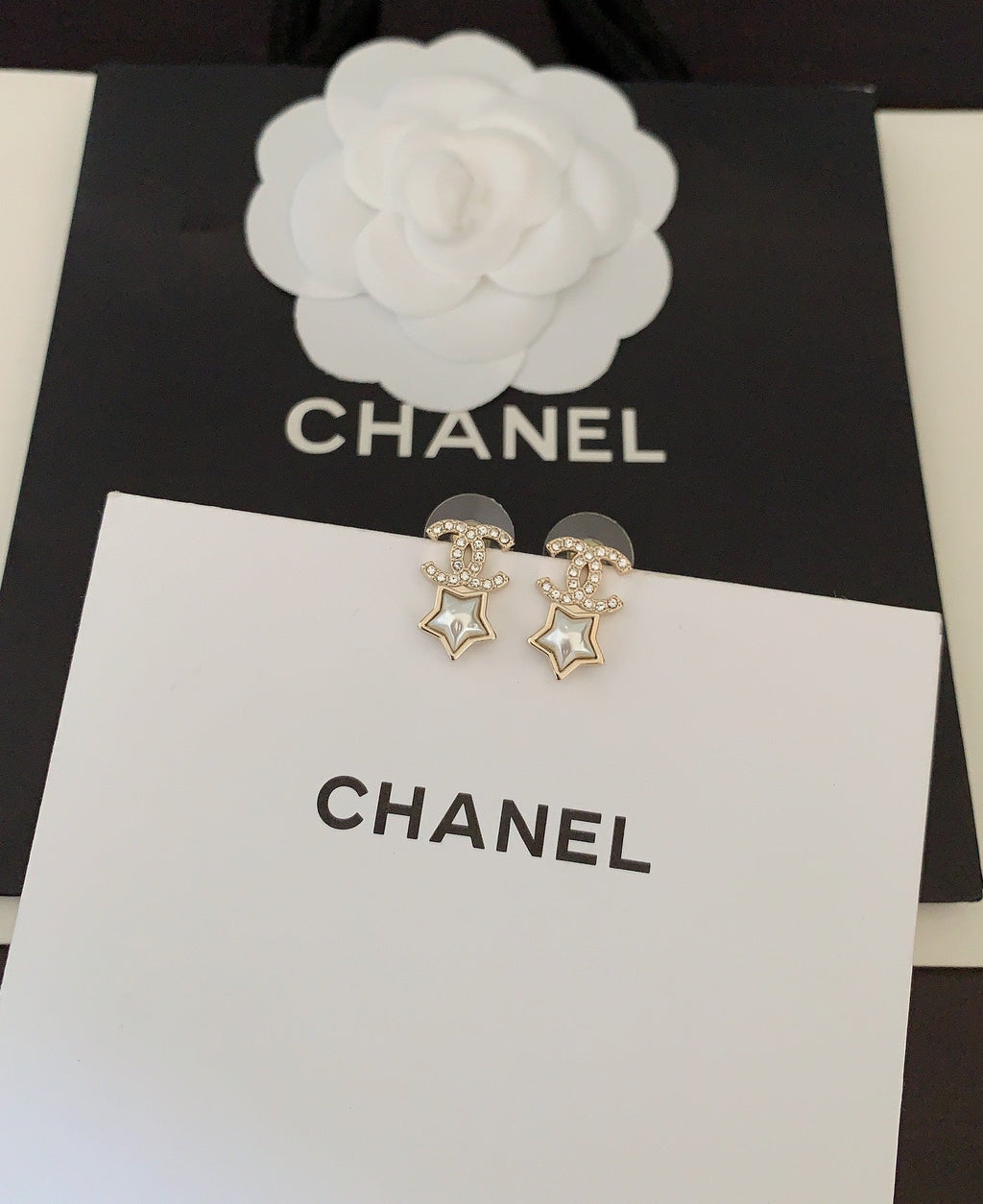 Chanel Star Crystal Earrings - 18K Yellow Gold