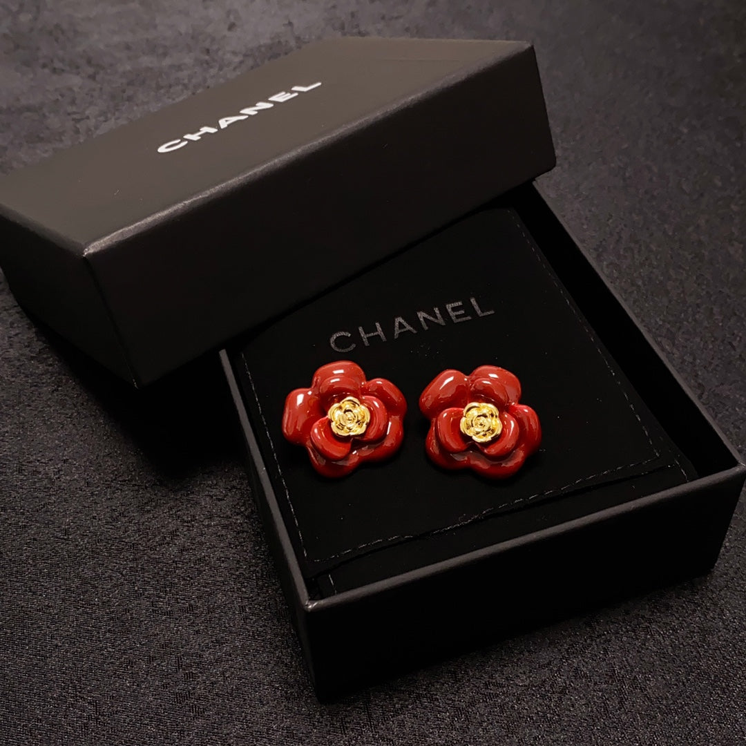 Chanel Red Camellia Resin Earrings - 18K Yellow Gold