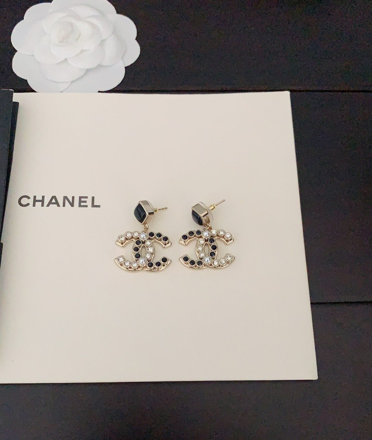 Chanel Black Crystal Earrings - 18K Yellow Gold