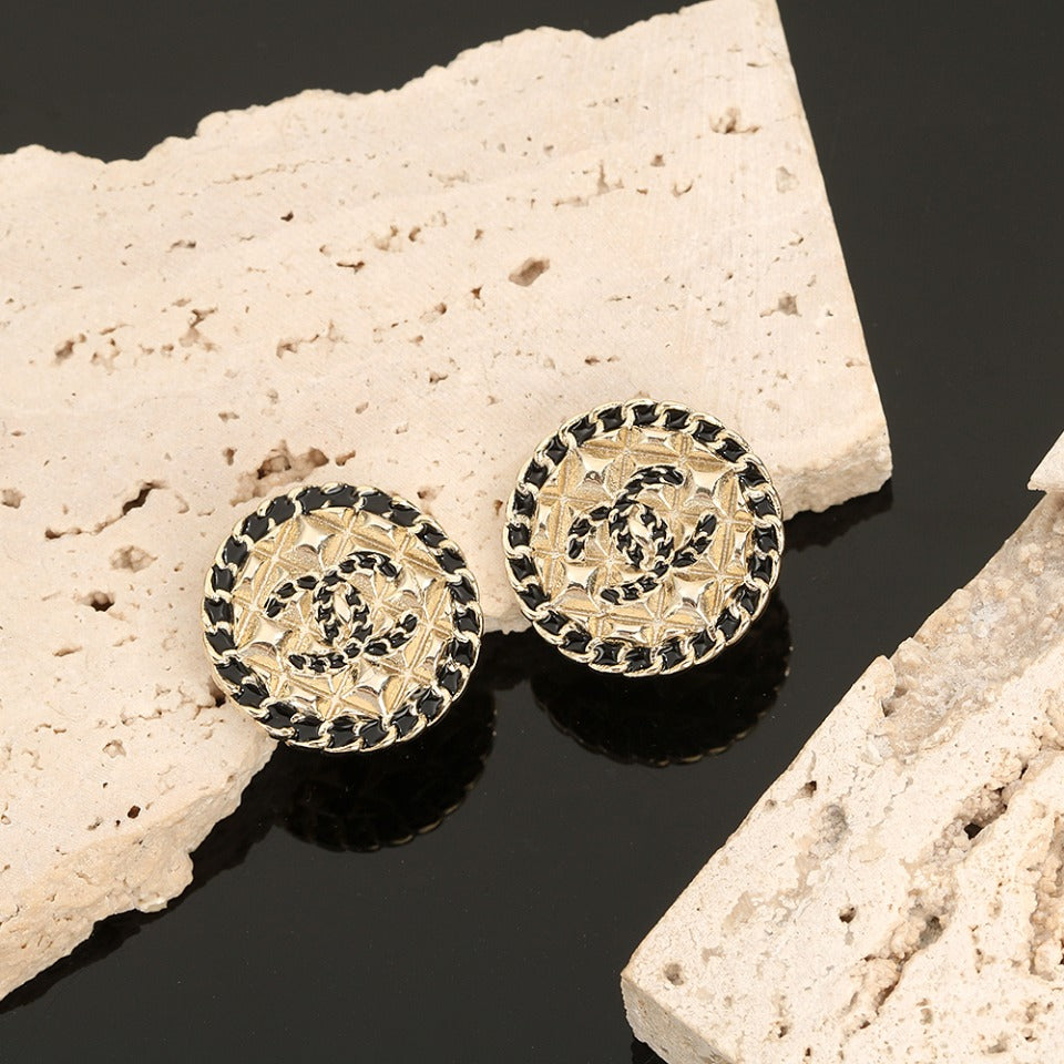 Chanel Strass Earrings - 18K Yellow Gold