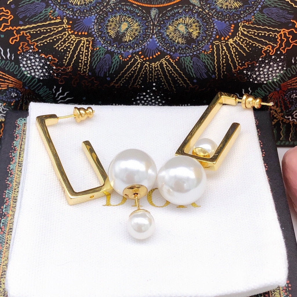 Dior Square Pearl Earrings