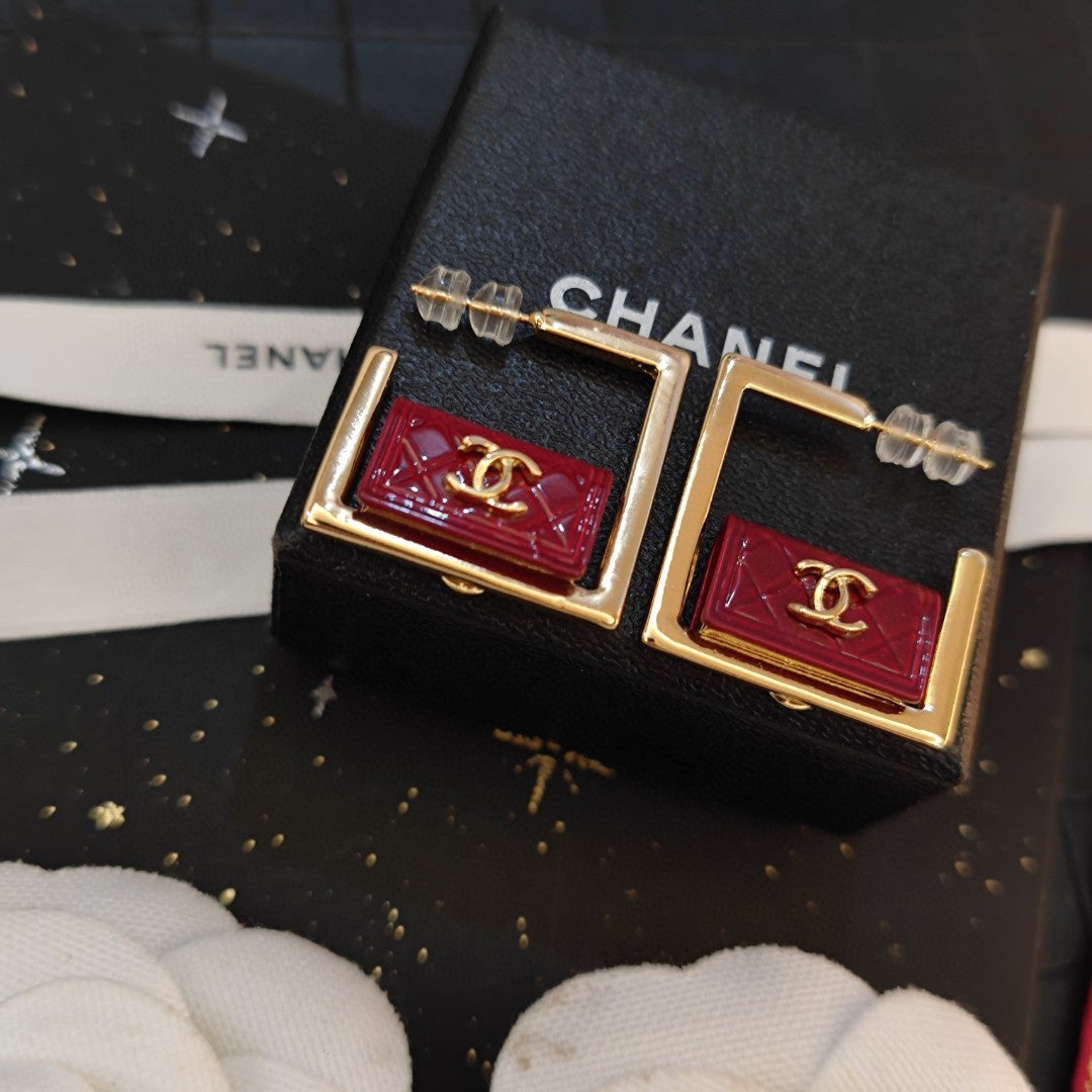 Chanel Red Bag Hoop Earrings - 18K Yellow Gold