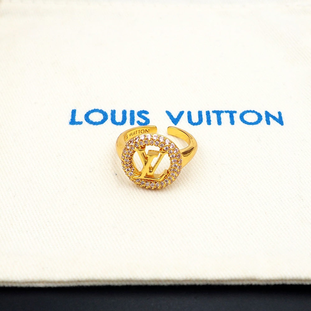 Louis Vuitton Louise Tresor Ring - 18K Yellow Gold