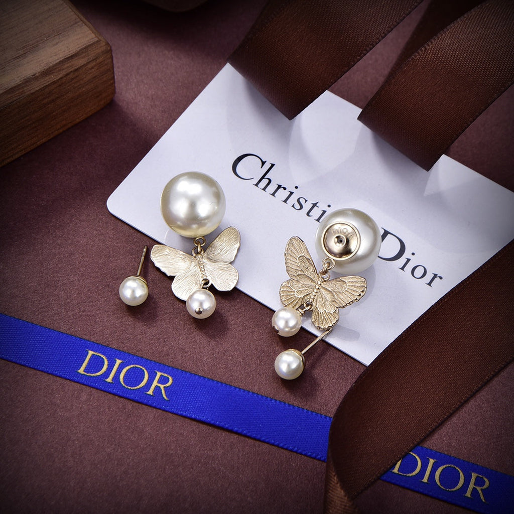 Dior Tribales Pearl Earrings