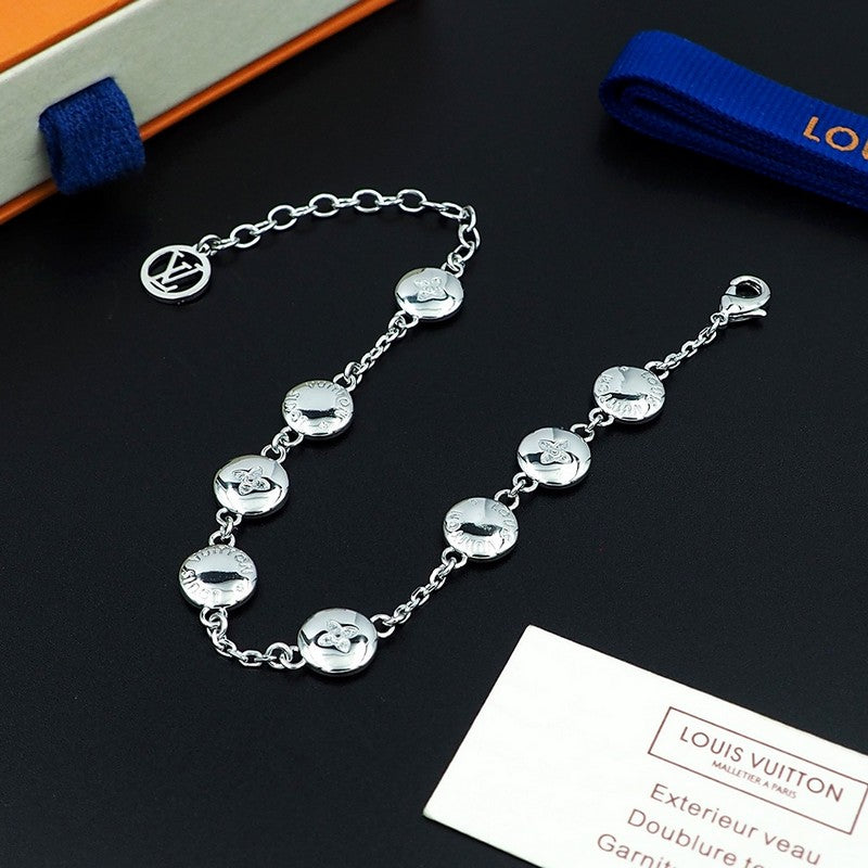 Louis Vuitton Studs Sautoir Bracelet