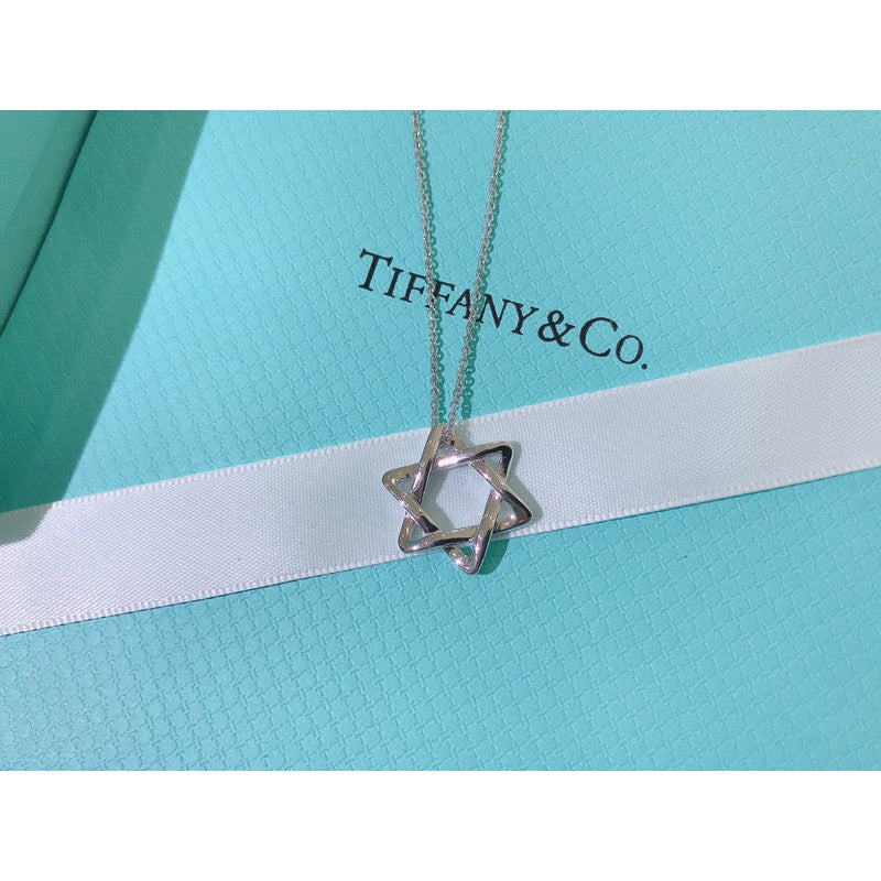 Star of David Pendant Necklace