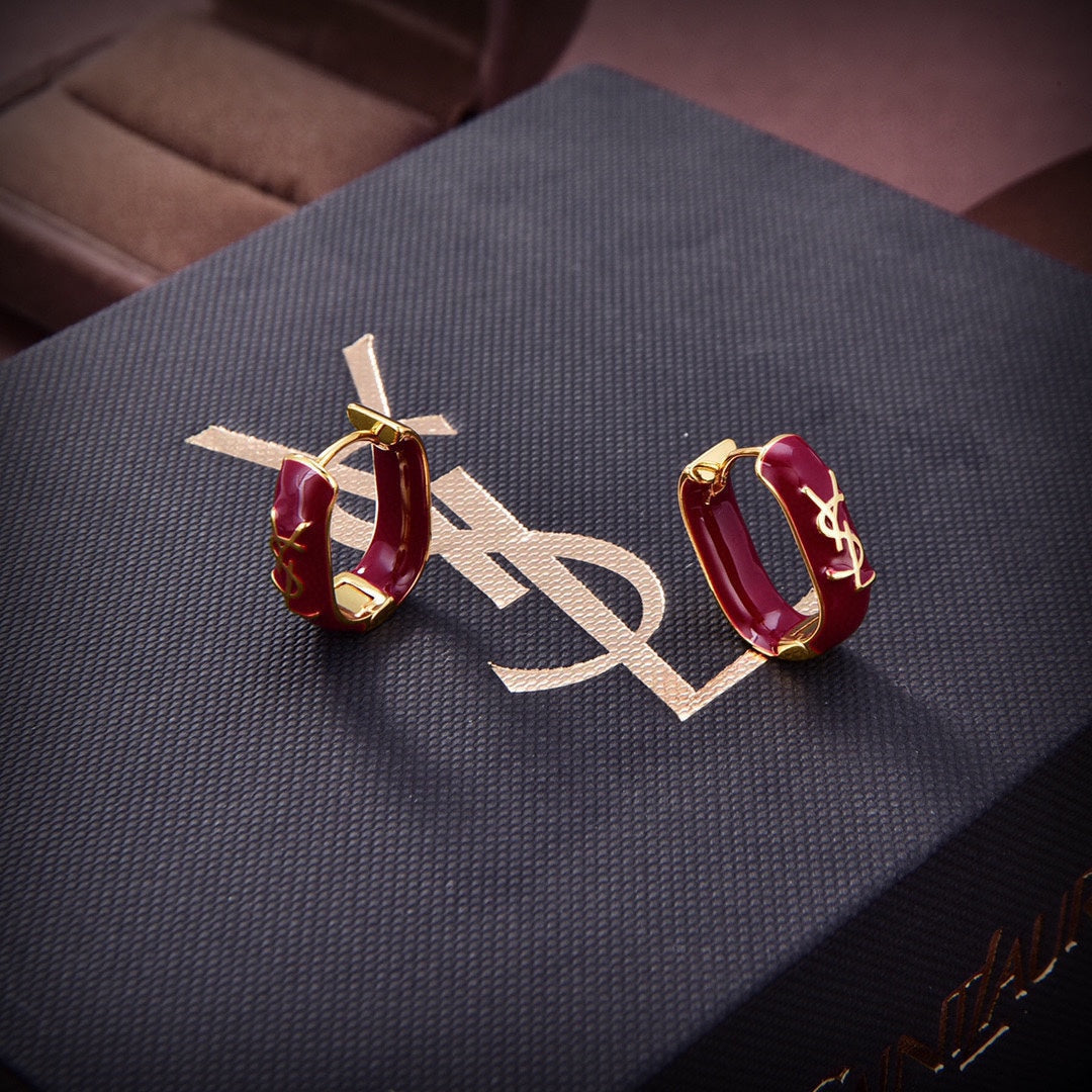 Red Earrings - 18K Yellow Gold