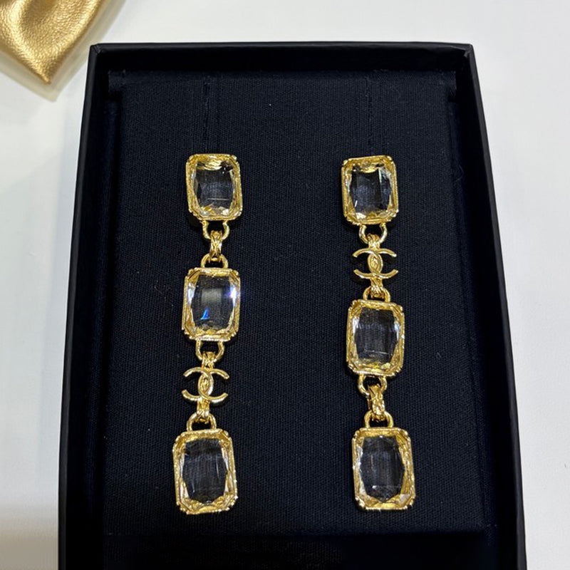 Chanel 26P Crystal Earrings - 18K Yellow Gold