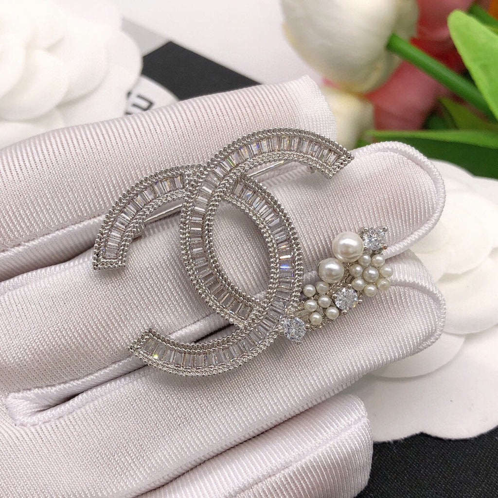 Chanel Star Crystal Brooch