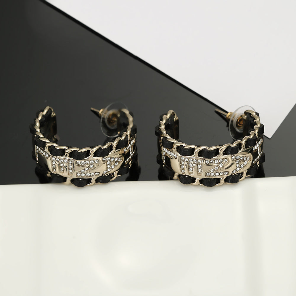 Chanel Strass Earrings - 18K Yellow Gold