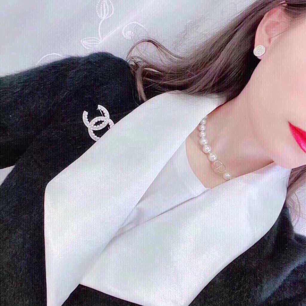 Dior Pearl Necklace