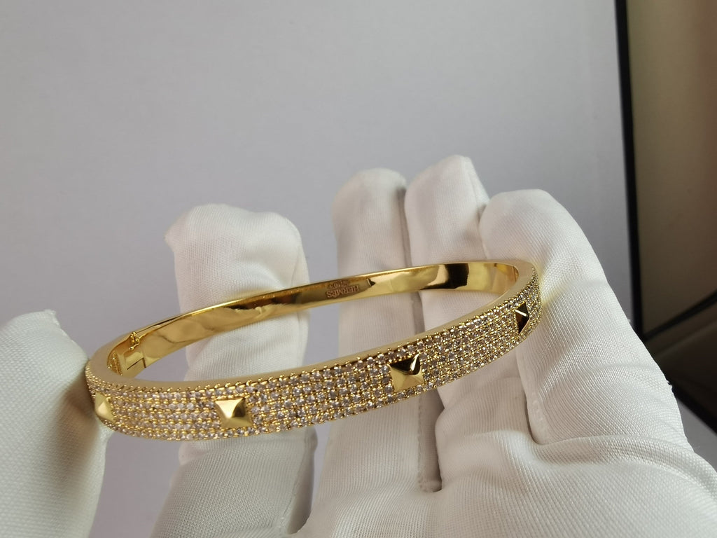 Hermes Collier De Chien Diamond Bracelet - 18K Gold