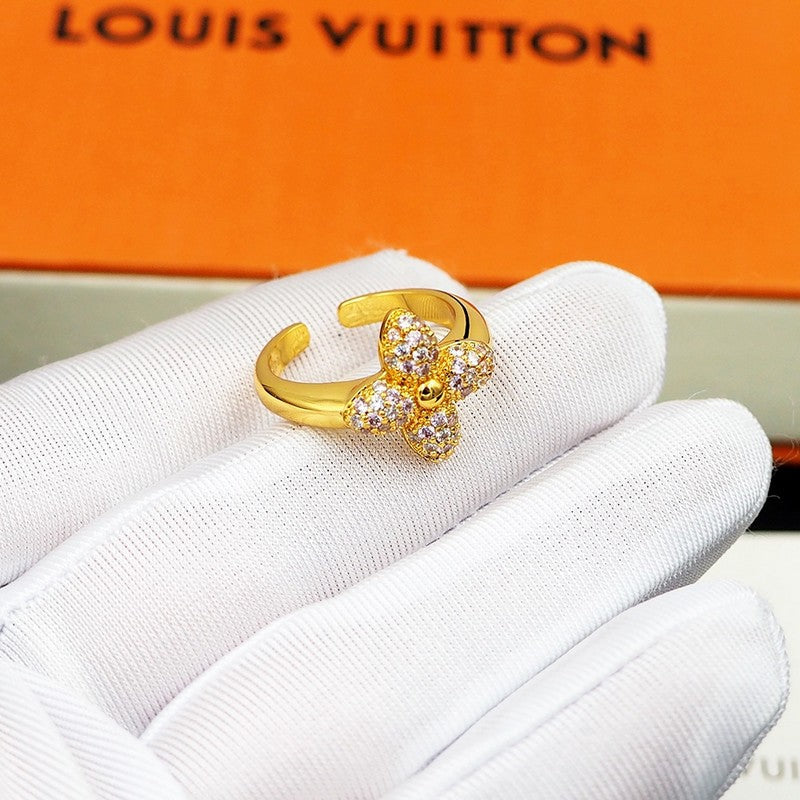 Louis Vuitton Louisa Ring - 18K Yellow Gold