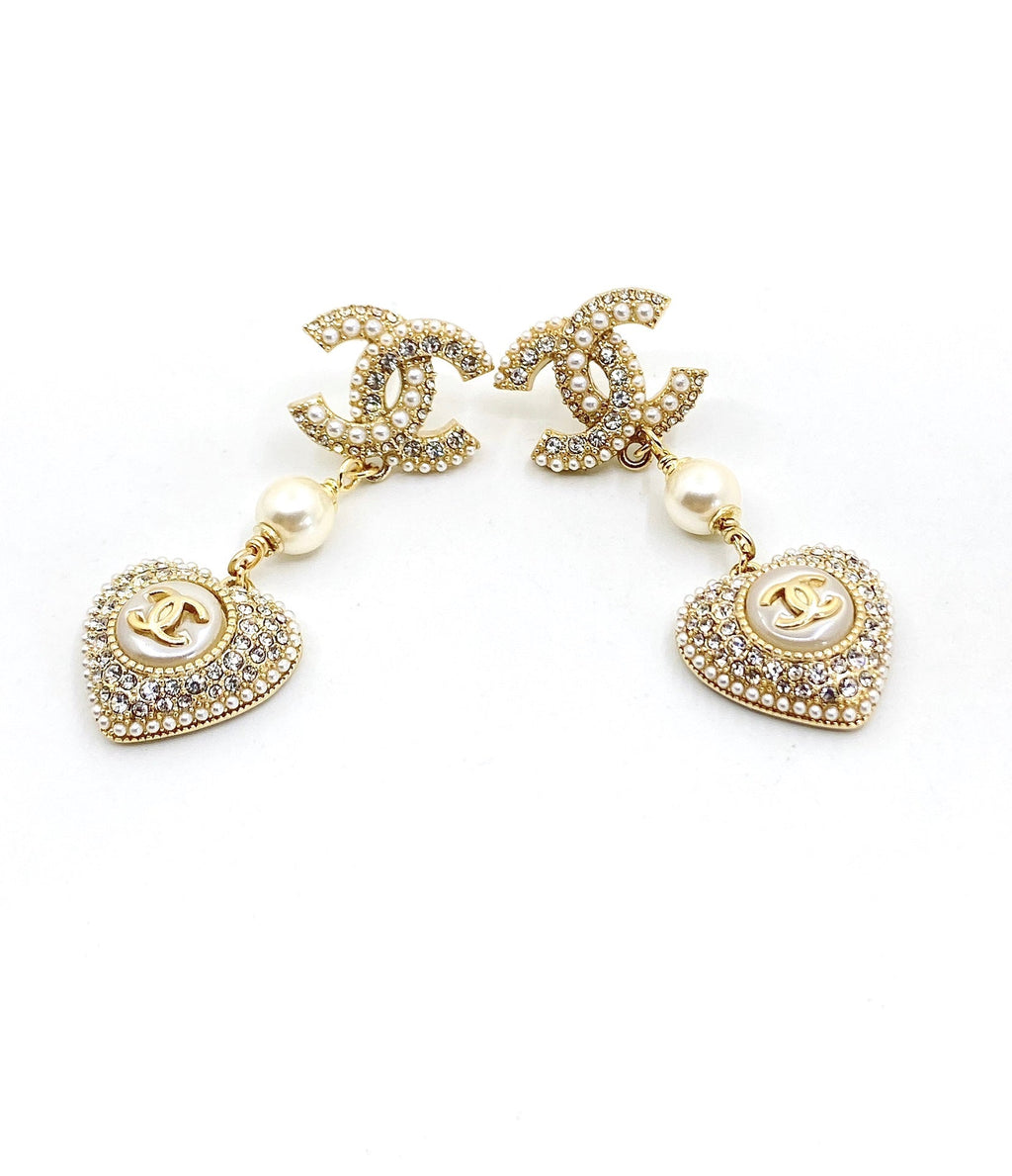 Chanel Heart Drop Earrings - 18K Yellow Gold