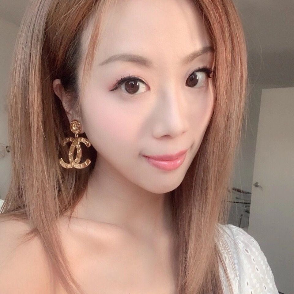 Chanel Drop Pendant Earrings - 18K Yellow Gold