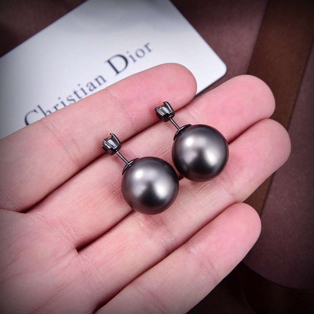 Dior Tribales Black Resin Pearl Earrings