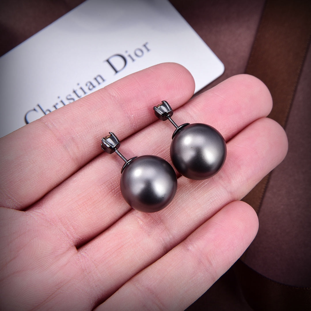Dior Tribales Black Resin Pearl Earrings